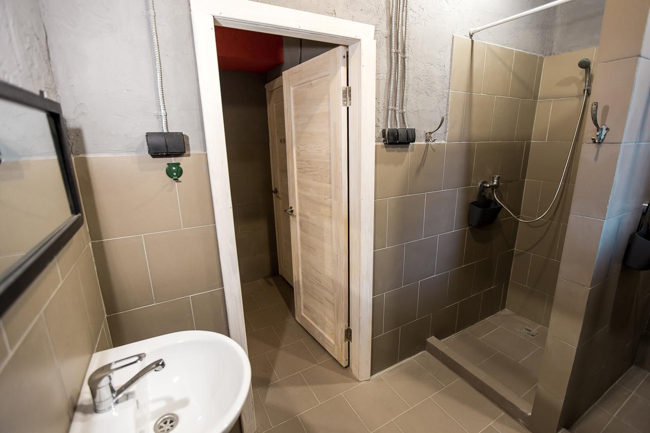 A Pousada Lviv Loft Prison Exterior foto