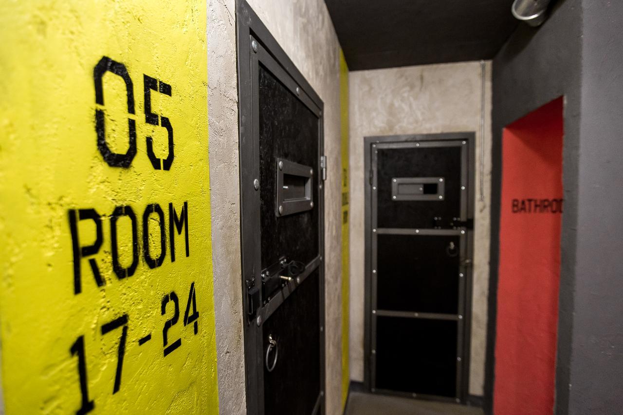 A Pousada Lviv Loft Prison Exterior foto