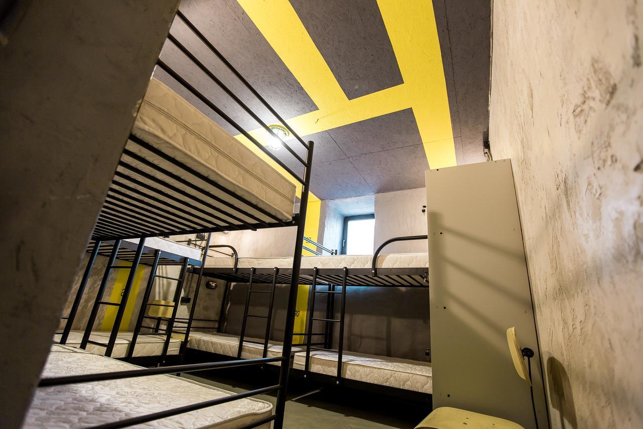 A Pousada Lviv Loft Prison Exterior foto