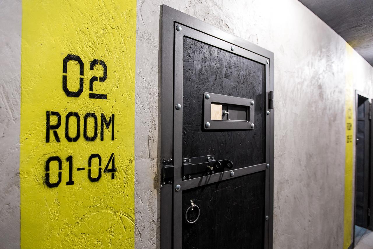 A Pousada Lviv Loft Prison Exterior foto