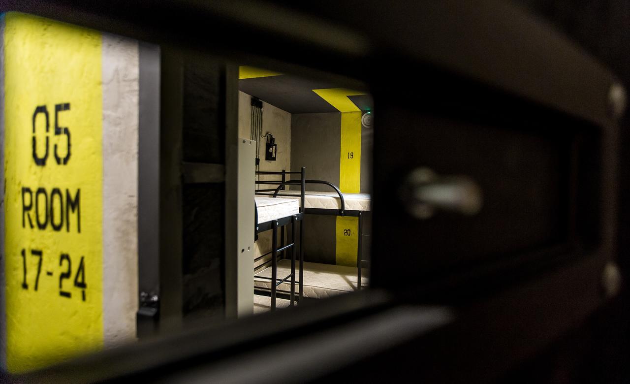 A Pousada Lviv Loft Prison Exterior foto