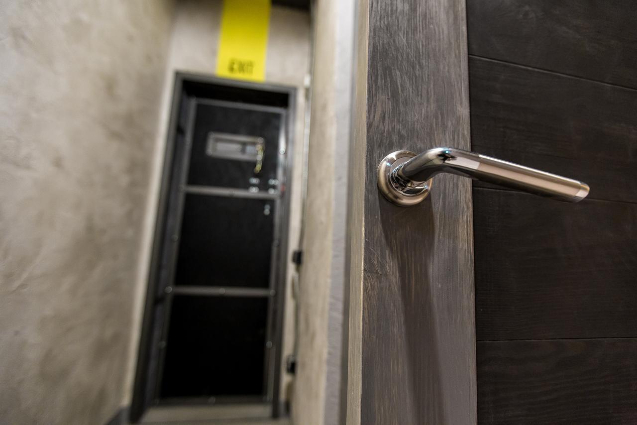A Pousada Lviv Loft Prison Exterior foto