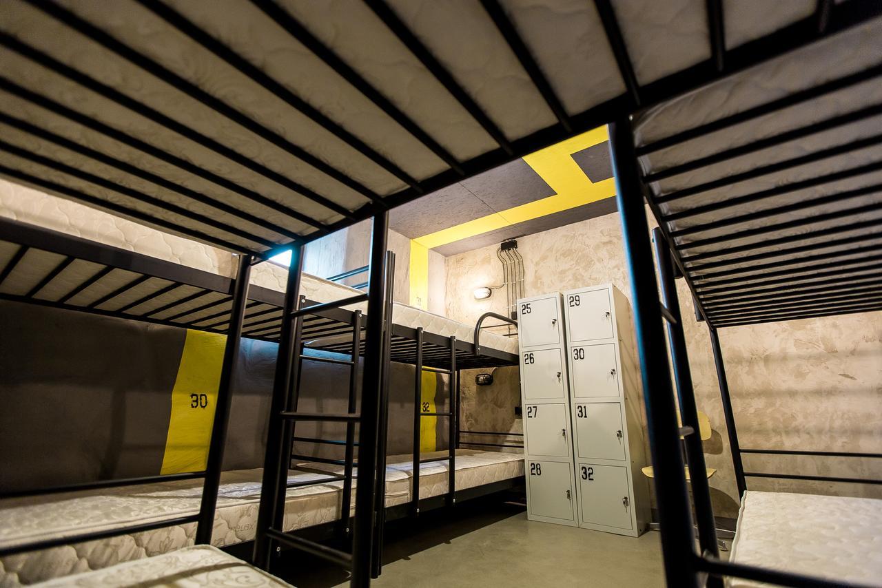 A Pousada Lviv Loft Prison Exterior foto